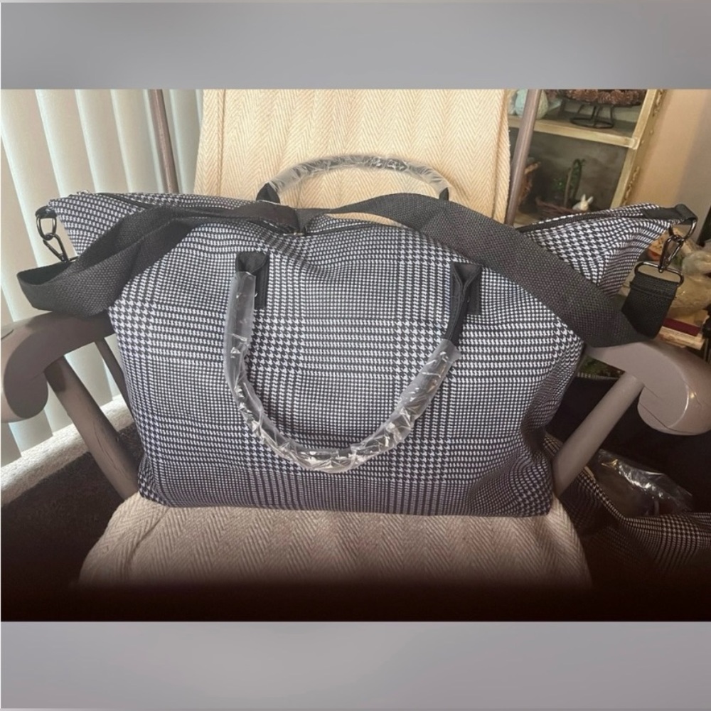 Lulu Dharma Large Weekender / Duffel Bag, NWT, Blue and Black Plaid Print.